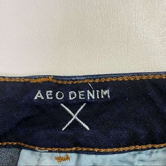 American Eagle | Super Stretch Hi-Rise Shortie - Picture 3 of 6